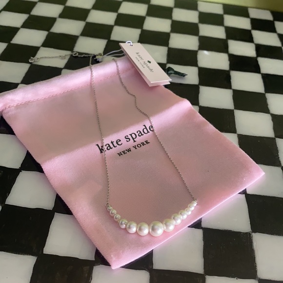 🎉♠️ HOST PICK♠️ 🎉 Kate Spade Modern Pearls necklace